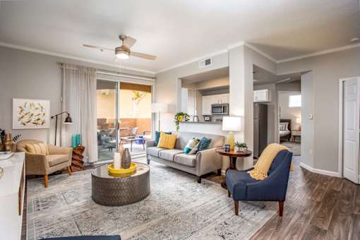 Warm And Inviting Living Room at Biscayne Bay Apartments, Chandler, 85225