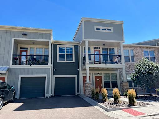 Attached Garages at Ridge at Castle Rock