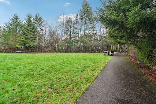 Exterior views at Reunion at Redmond Ridge