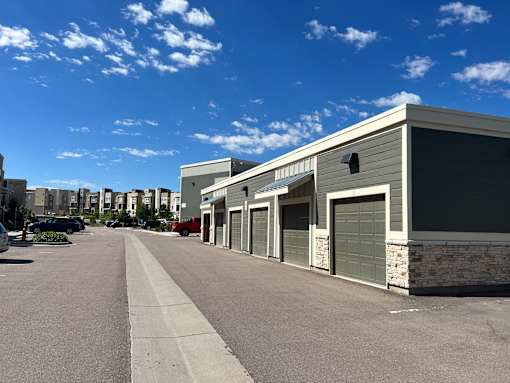 Detached Garages at Ridge at Castle Rock