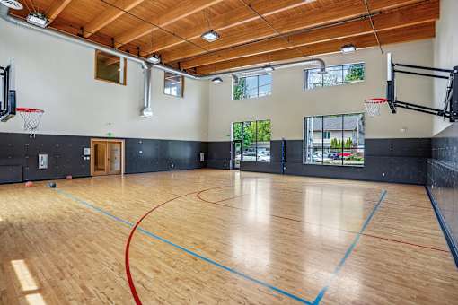 basketball court at Tivalli