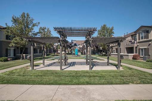 Garden Gazebo at Somerfield at Lakeside  Apartments, Elk Grove, California