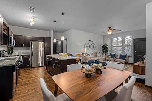 Open Dining Area at Ridge at Castle Rock