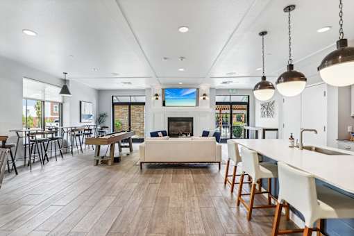 resident social lounge at Domaine at Villabois