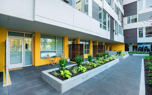 exterior views at Twenty20 Mad Apartments