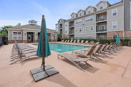 Sparkling Swimming Pool