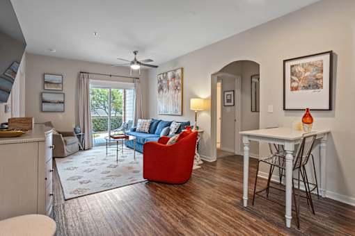 Living Room in 3x3 Plainsman