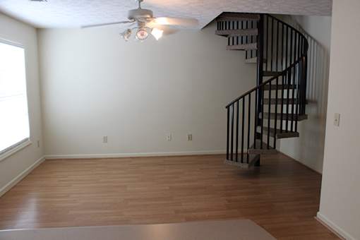 Glenn Oaks - 3 Bedroom