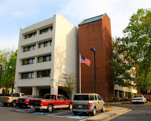 Croft House Elderly Apartments in Aiken, SC - Exterior