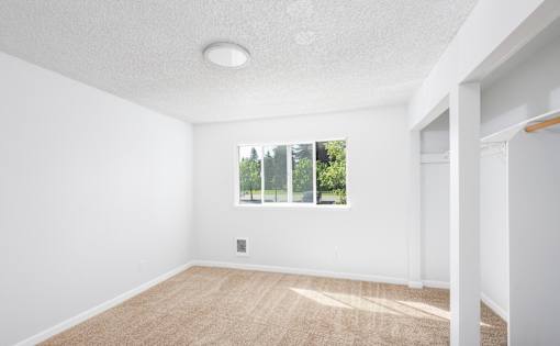 Beautiful Bright Bedroom With Wide Windows at The Ridge at Bellevue, Bellevue, 98005