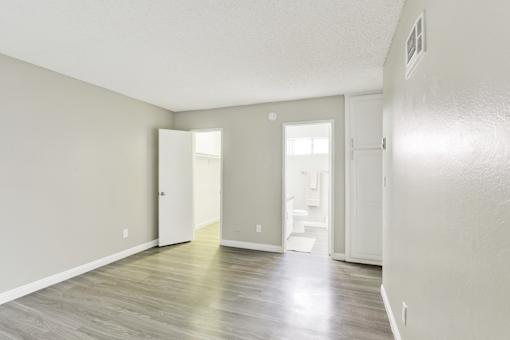 Vacant Room with attached bathroom at La Fayette Marquis, Los Angeles, 90057