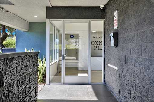 Building Entrance at Oxnard Plaza, North Hollywood, California