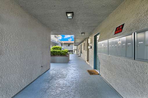 Lockers at Elmwood Gardens, California, 91502