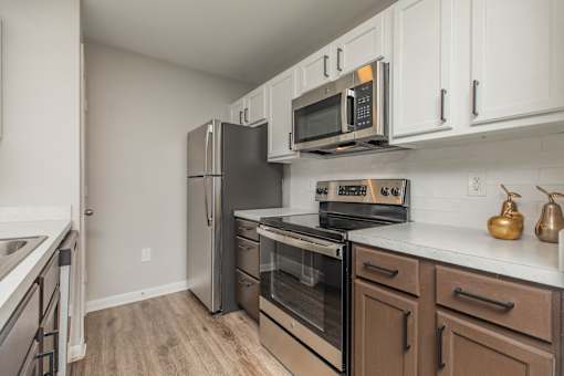 Kitchen with Stove Top Oven at Oxbow Hill Country, Boerne