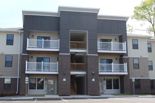Building Exterior at Gladstone Apartments, Indiana, 47201