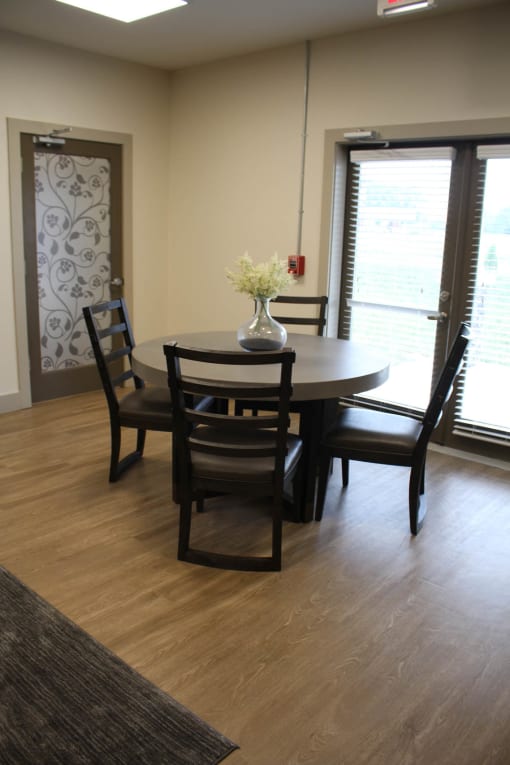 Dining Area at Salem Place Apartments, Daleville, 47334