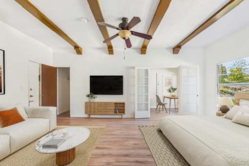 Studio Apartment