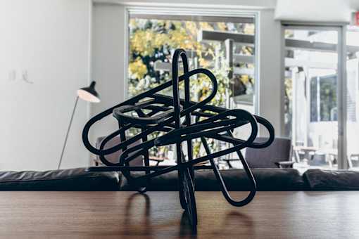 Modern art abstract geometric sculpture decorative accent