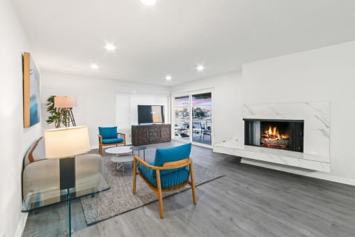 the preserve at ballantyne commons living room with fireplace