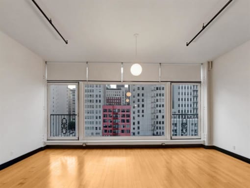 Apartments In Downtown Los Angeles, CA, For Rent - Mercantile Lofts - Art Loft-Style Floorplans, Bamboo Wood Flooring, Contemporary Lighting Fixtures, High Ceilings, And Expansive Windows With