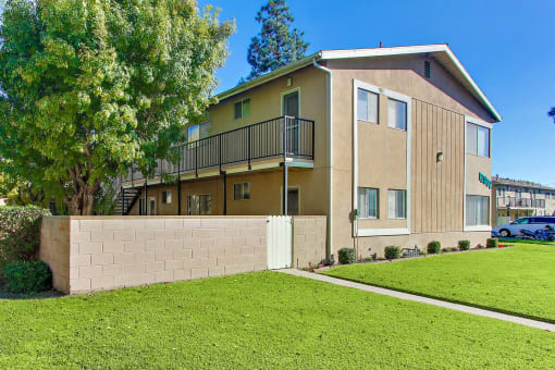 12082 Cole Backyard Entry, 8 Apartment units
