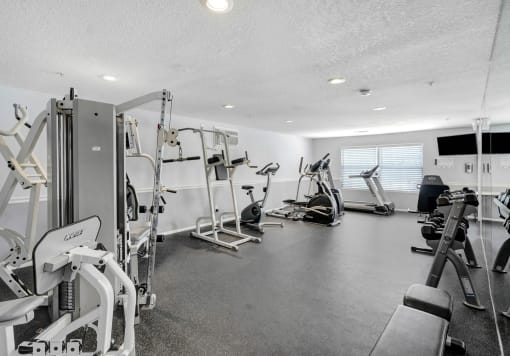 the gym at the preserve at green valley townhomes in green valley va