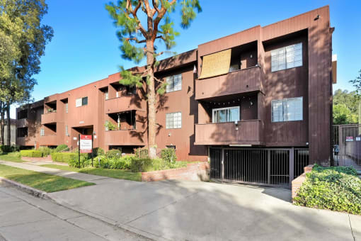 the building in which the apartment is located