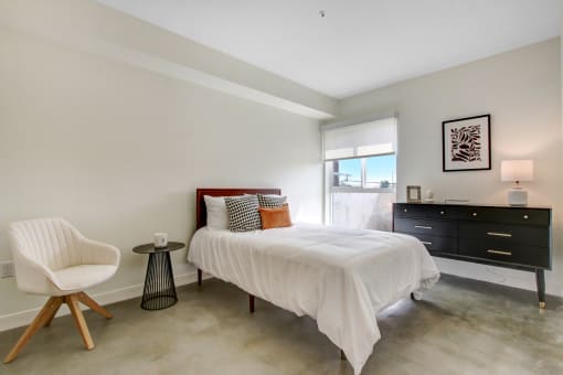 2 Bed 2 Bath