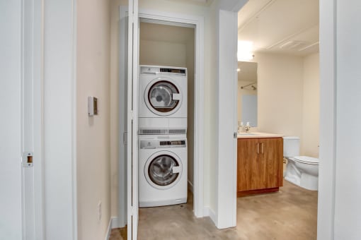 2 Bed 2 Bath