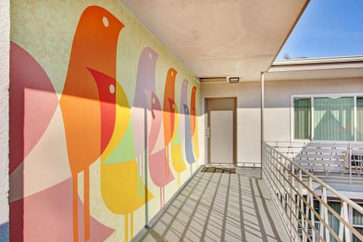 North Hollywood, studios and one bedroom apartments, move in special