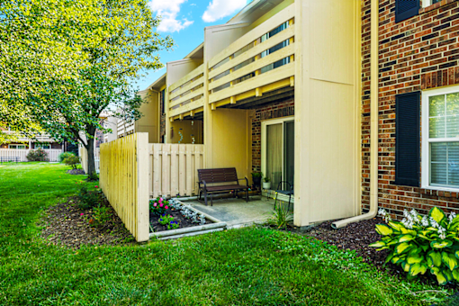Exterior view of a residential building at Jamestown Apartments in Seymour, Indiana.