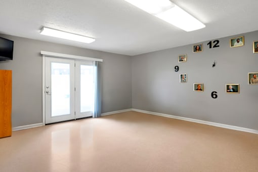 Community room at Valley Ridge Apartments.