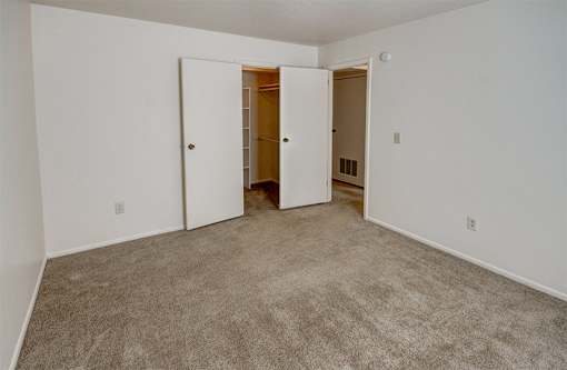 Two Bedroom Master Bedroom at Briarwood Toledo