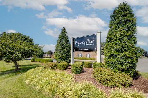 Apartment Community Entrance sign at Regency Park Apartments