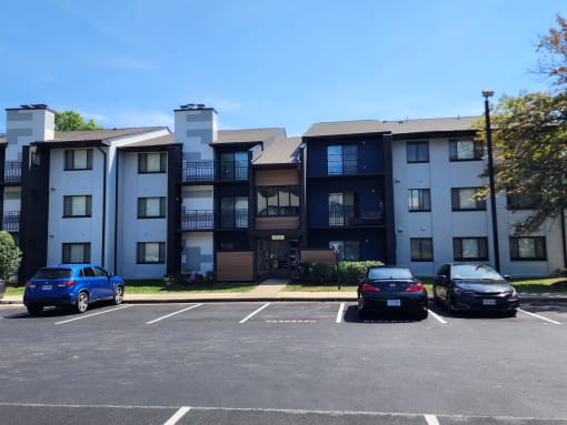 Apartment building exterior at Woods of Fairfax