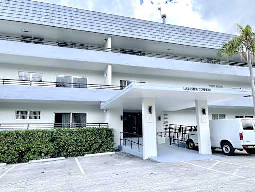 Building Exterior at Lakeside @ Biscayne Gardens,North Miami, Florida