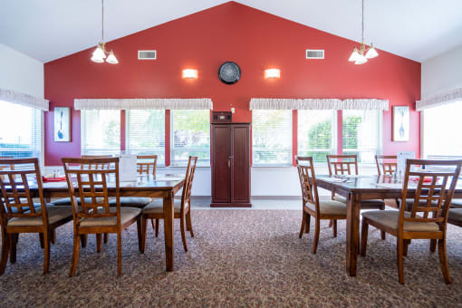 Discovery View Dining Room