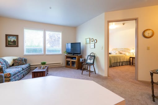 DiscoveryView_Photo_InteriorLR