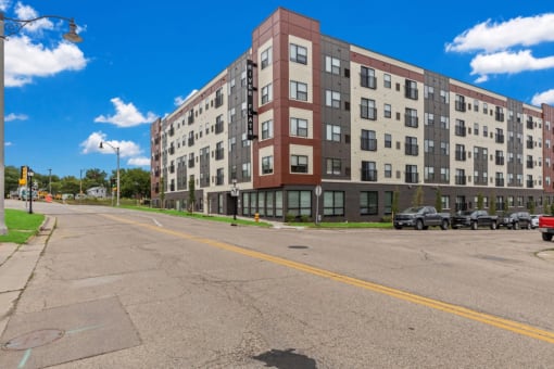 the exterior of River Flats at 200 N Jackson Street Janesville, WI 53548