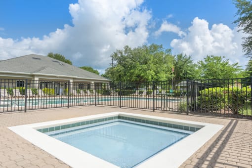 wading pool at the enclave at woodbridge apartments in sugar land, tx