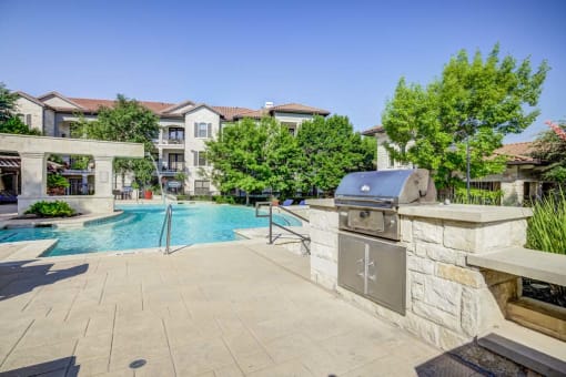 Poolside Grill Station at 3500 Westlake Apartments, Greystar Real Estate, Austin