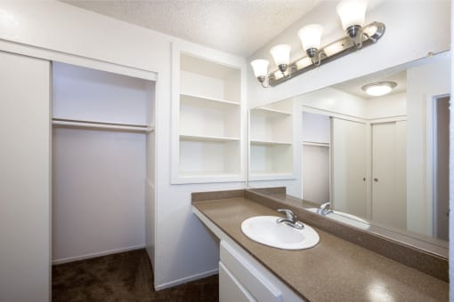 La Serena Rowland Heights, CA One Bedroom Bathroom