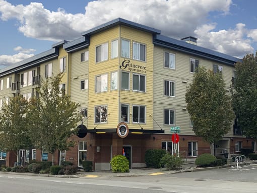 Property Building at Guinevere Apartment Homes, Washington