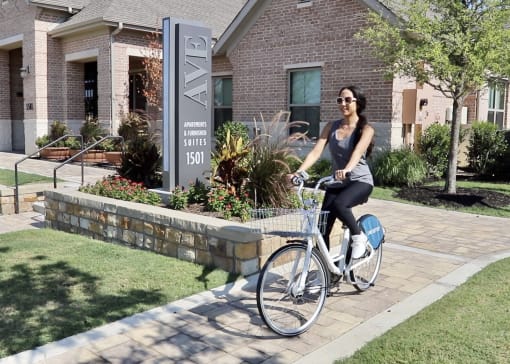 Bike Lifestyle at AVE Las Colinas, Irving
