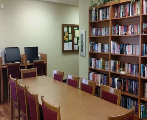 Resident Library and Computer Center