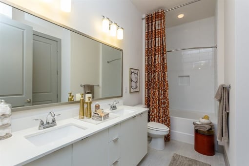 Modern bath in luxury apartment