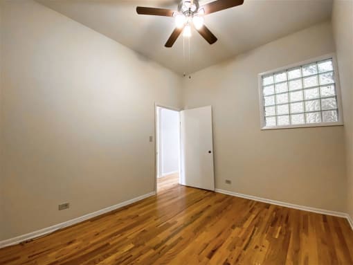 Fullerton Lofts - Bedroom