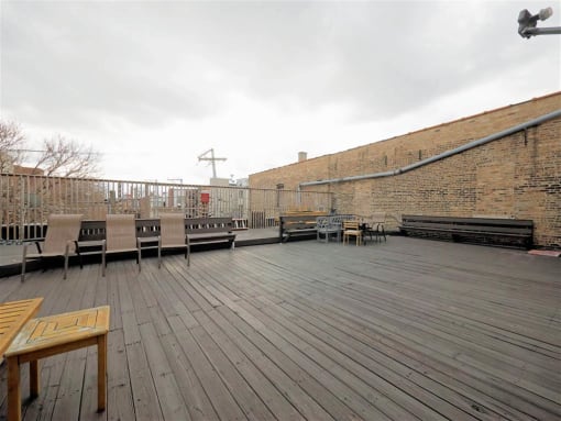 Fullerton Lofts - Resident Deck