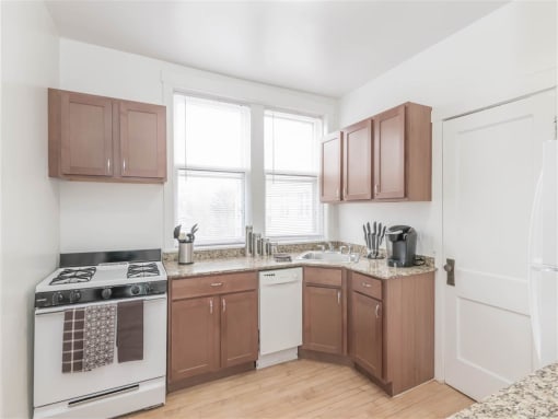 Hamilton Place - Kitchen
