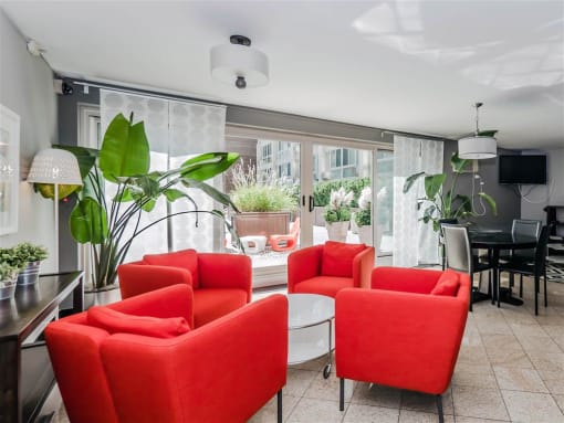 Group Fox - The Van Der Rohe - Resident Lounge